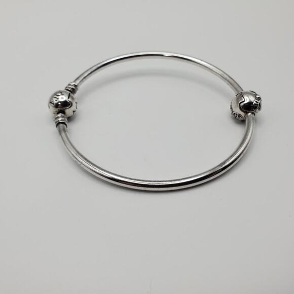 Authentic Pandora Dainty Bow Clip with Bangle Bracelet – 7.5” Sterling Silver - Picture 4 of 9